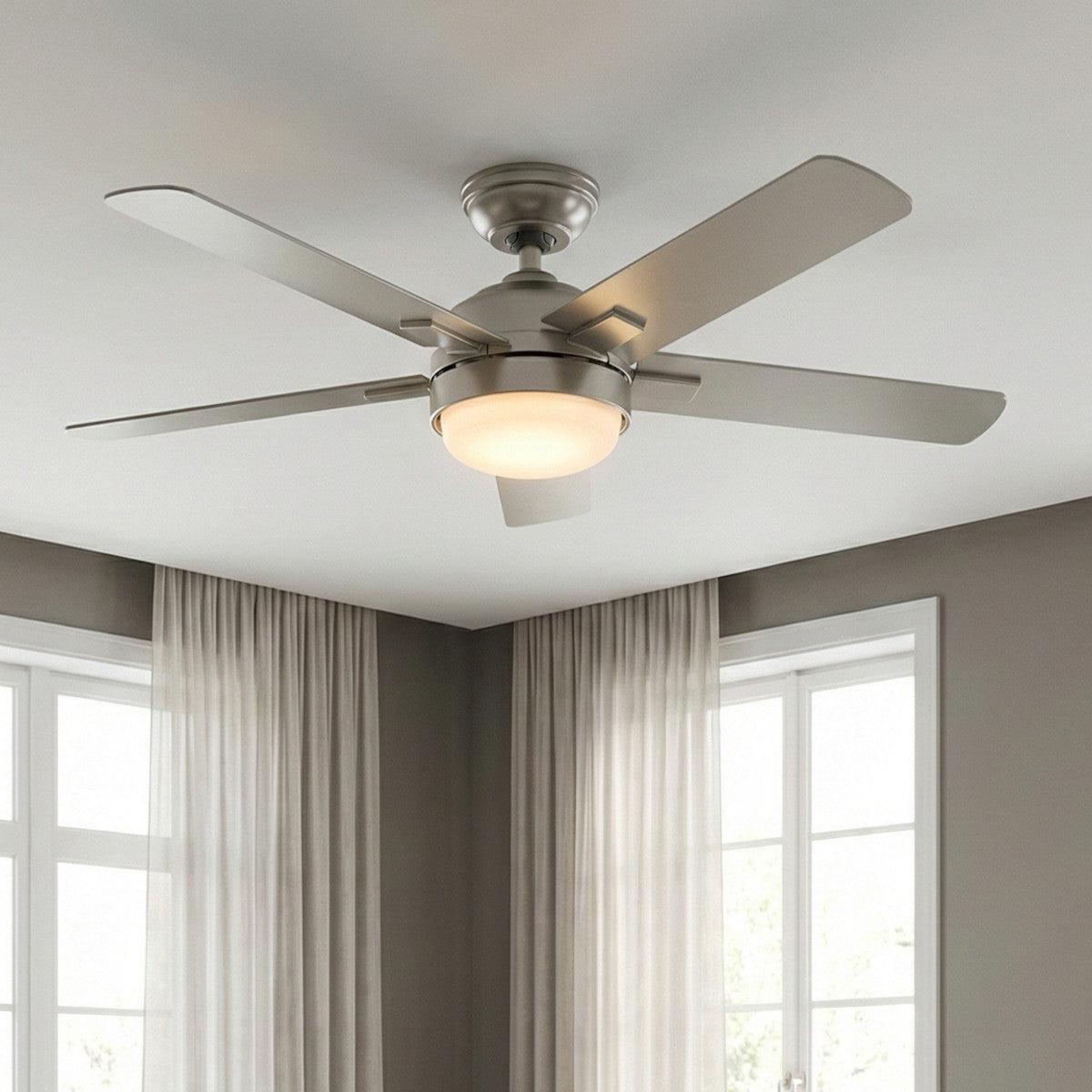 Hunter 51778 Zeal Deckenventilator 132 cm Silber mit Beleuchtung und Fernbed.