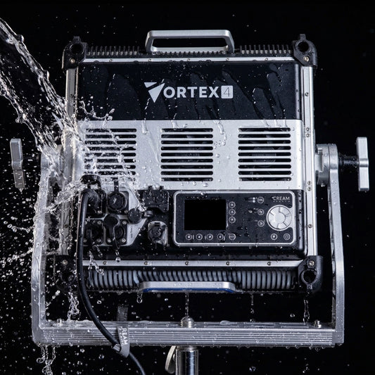 Creamsource Vortex4 LED RGBW Studio-Scheinwerfer 325W IP65 CRMX Filmlicht